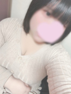 あのぽちゃ娘が…ついに帰ってきましたよ〜〜〜^^
【かのちゃん】おっとりと癒し系娘が入店でございますよ〜〜☆^^
愛らしい笑顔に穏やかな優しい雰囲気の女の子でございます♪
一目会っただけで癒され心地良いですが、モチモチふわふわのボディはずっと触っていたくなる程^^
心もカラダも満足できちゃいそうですッ!
とっても礼儀正しく愛嬌花丸満点っ☆
お話上手聞き上手でプレイ以外の時間もめいっぱいご満足頂けること間違いなしっ!
もちろん!プレイ面も濃厚で最高な時間を楽しんで頂けるのではないでしょうか!?!?
これはもうお遊びするっきゃないっ!!
ご予約必須でございます!
ぜひ優しくお遊びくださいませっ★
※ルール・マナーは必ずお守りくださいませ!
可能OP
ローター○
電マ○
バイブ×
聖水○
顔射×
ごっくん×
即尺×
写メ2枚○
アナル舐め×
オナニー鑑賞○
3P○
お食事デート○
ご自宅○
ビジホ○
外国人○