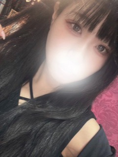 �M���Ƃ��ґ�ȁA�����Ԃ�񑩂���I�I
�������Y�킳�̗��������˔����Ă�w��ȁx����̓��X�ł��I�I

���ߍׂ������炩�Ȕ����ɕ�܂ꂽ�݂��݂��������́c
�אg�̐g�̂ɒ���̂���E�J�b�v�̃o�X�g?
�����񂹂����Ȃ��Y��ȋȐ����̂ӂ�������Ƃ������������锒����BODY�́A�������茩�Ă��ǂ��G���Ă��ǂ��I��l�̏����炵���������Ă��܂��B

�w��ȁx����̐������Ă������������Ƃ���͗e�p�����ł͖����A���R�ƋC�z�肪�o����D�������i�ł��I
��l��l�̂��q�l��厖�ɂ��������Ⴄ�T�[�r�X���_���Ƃɂ��������ŁA
�����̂��q�l���爤����M�������s�[�g�ԈႢ�Ȃ��ł��傤�B

�܂����V�т������Ƃ̂Ȃ����q�l�ɂ͐���w��ȁx��������w�����������I�I