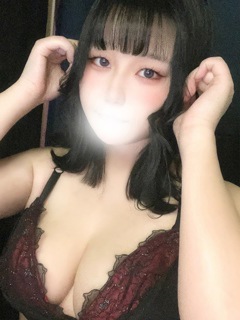 【ドMバスターズ岡崎・安城・豊田店】
【AF&浣腸&黄金できる爆乳】
(?^o^) ?Are you ヘンタイ??
究極の生中AFを筆頭に
唾液いっぱいの即尺や、
ローションをたっぷり使った極上パイズリ、
加えて、ありとあらゆる拘束プレイさえも、
全て対応!ドが付く変態ちゃんです??
なんと言っても、出会ってすぐ目に付くのは、
大迫力の『I、I、I、I』カップのおっぱい!!
そのはち切れんばかりに主張するおっぱいは
手に収めることは不可能ッ!
触り心地の良い綺麗なお尻は
思わず後ろから襲いたくなります!!
常に相手のことを想いながら
優しく接する姿に好印象♪
し・か・しっ!
冒頭でもお分かりの通り、
性欲が異常なほど強い変態ちゃんなんです(ΦωΦ)
彼女を知ると、
『スタンダードには戻れない』(ΦωΦ)
その悪魔的な快感の波に酔いしれながら、
思う存分にお楽しみ下さいッッッ?